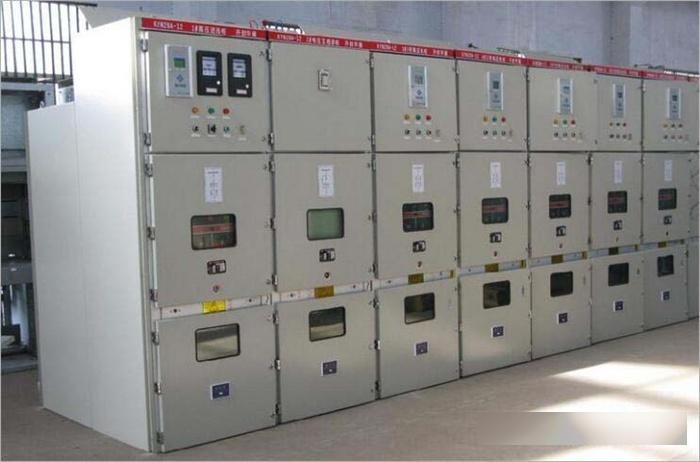 高壓開關柜停送電操作流程解析